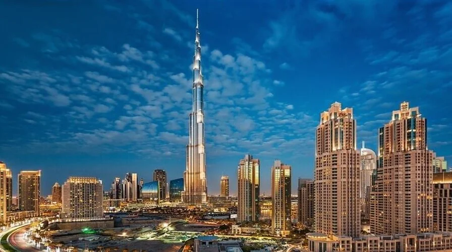 Iconic Sightseeing - Top Things to Do in Dubai in February